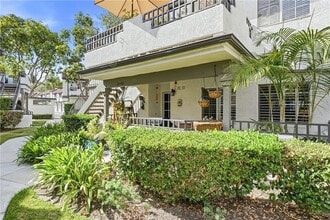 Building Photo - 24486 Howes Dr