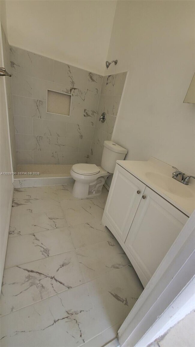 Building Photo - 18047 NW 41st Pl