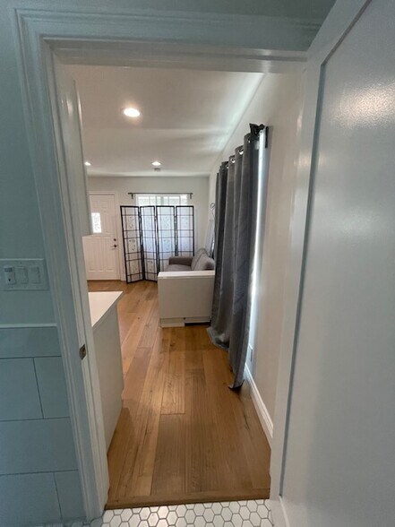 Building Photo - 2511 184th St