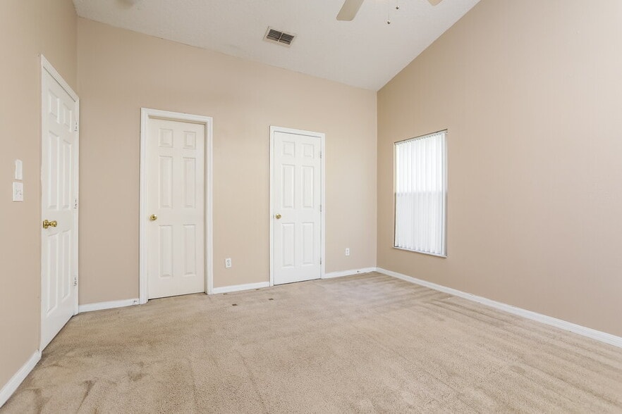 Building Photo - 203 Southern Breeze Dr