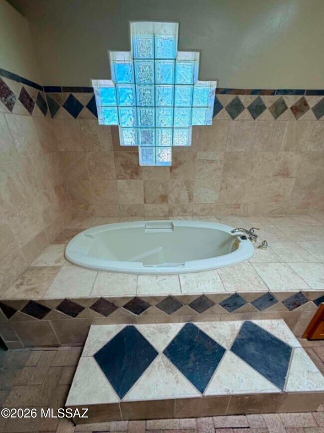 Building Photo - 6375 Happy Trail