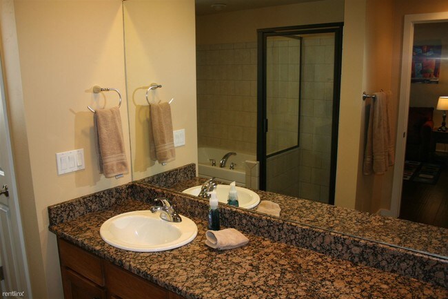 Building Photo - 1 br, 1 bath Condo - 6103 Monterra, Unit A