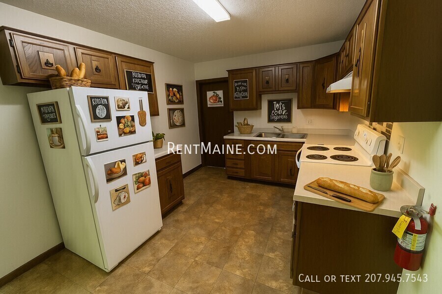 Building Photo - 14 Rancourt Ave