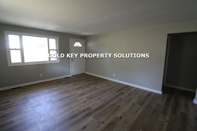 Building Photo - COMING SOON!! 3 BR 1 BA Brick Ranch with New Flooring and Paint (NO SECTION 8)