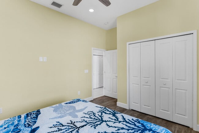 Building Photo - 19914 Gulf Blvd