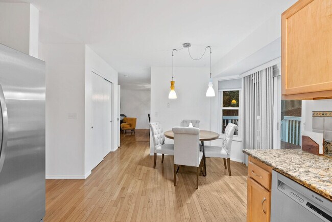 Building Photo - 16401 Baja Ct