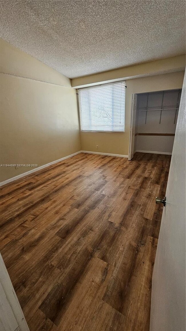 Building Photo - 801 Lyons Rd