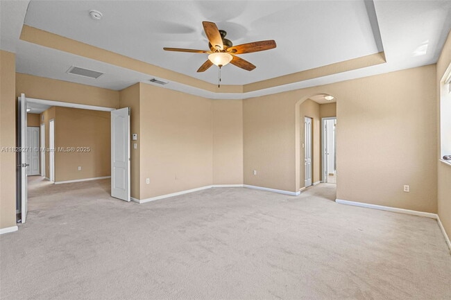 Building Photo - 20530 NW 12th Ct