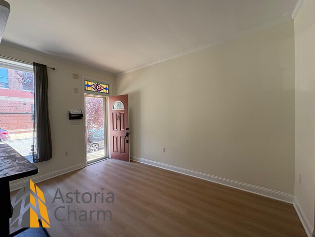 Building Photo - One month free with 13 month lease. $250 I...