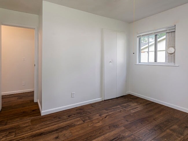 Building Photo - Nice Ranch Style Home