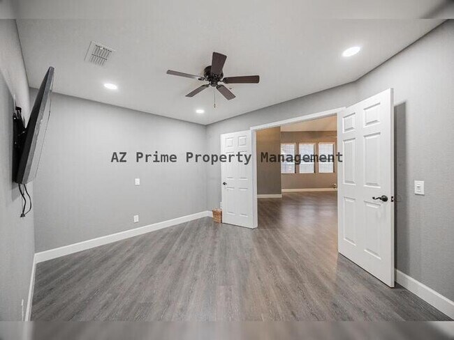 Building Photo - 23750 N 75th Pl