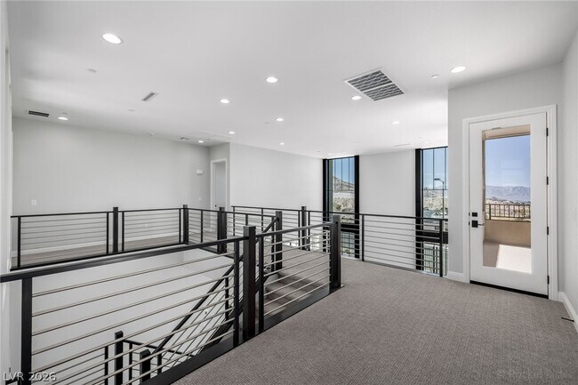 Building Photo - 980 Natural Harmony St