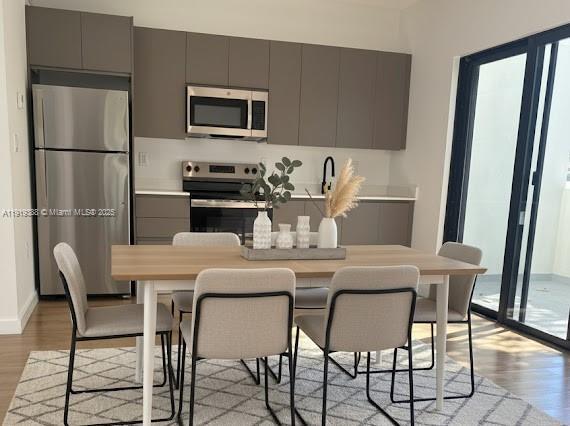 Building Photo - 85 NE 55th St