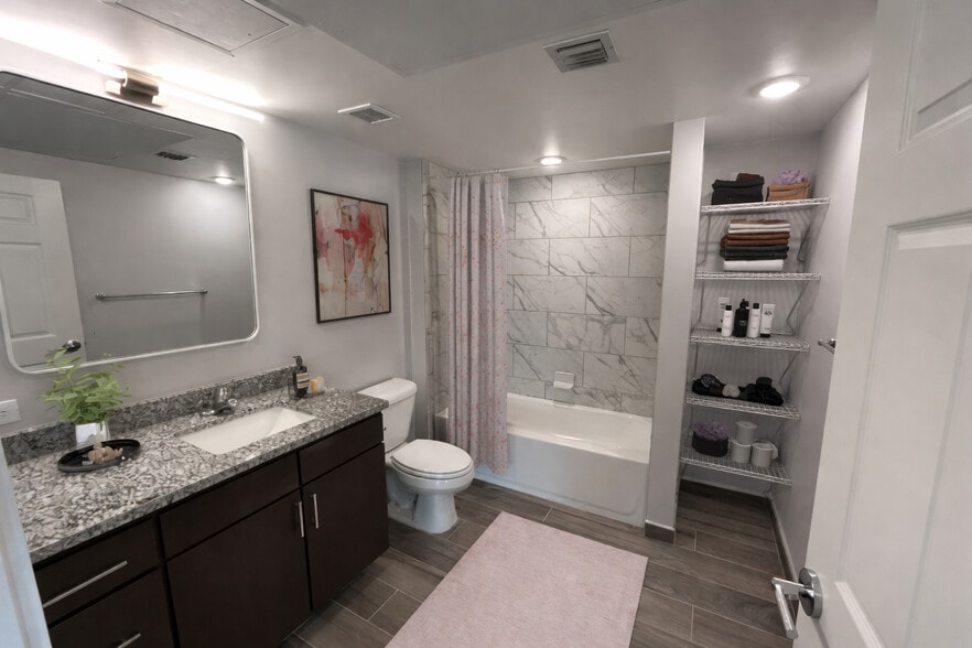 Bathroom - East Pointe Place II