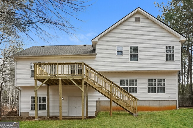Building Photo - 100 Creekside Cir