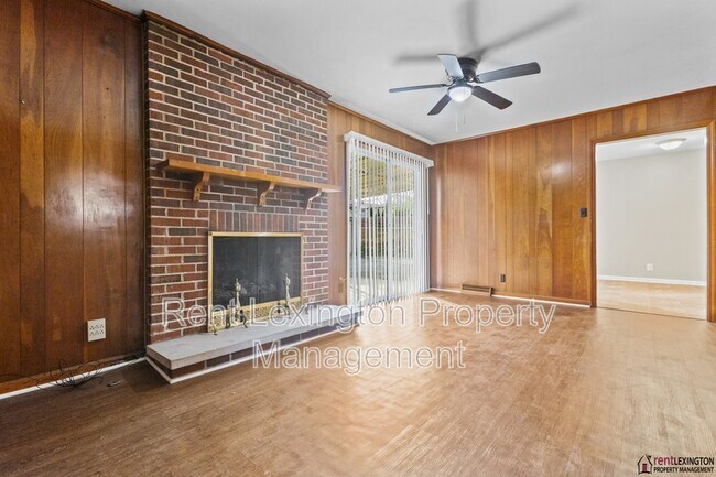 Building Photo - 1036 Whitehall Pl