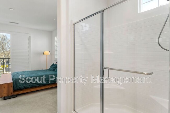 Building Photo - 31234 Calle Cirros