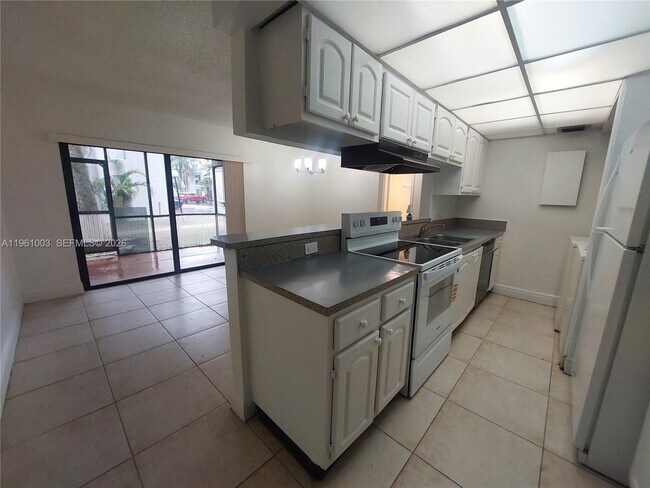 Building Photo - 4463 Treehouse Ln