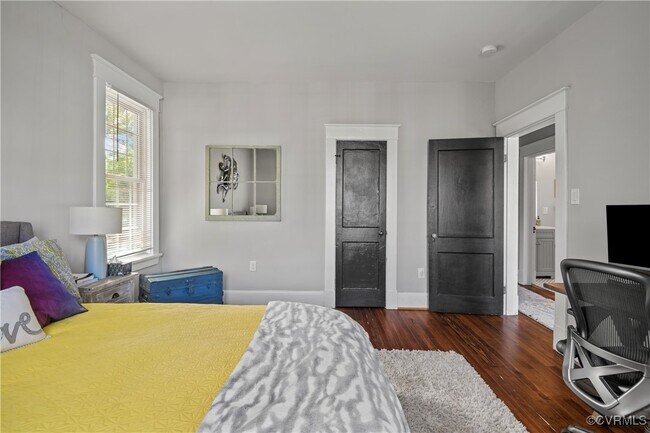 Building Photo - 3100 Barton Ave