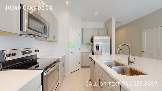 Building Photo - 10340 Oakside Dr