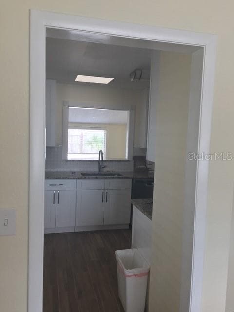 Building Photo - 705 Cypress Pl