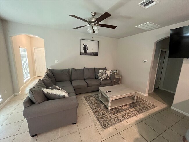 Building Photo - 13303 Ardery Meadow Dr