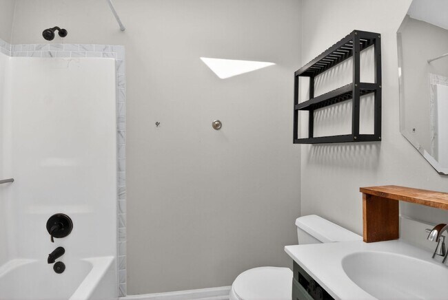 Building Photo - 3BR House in Jacksonville