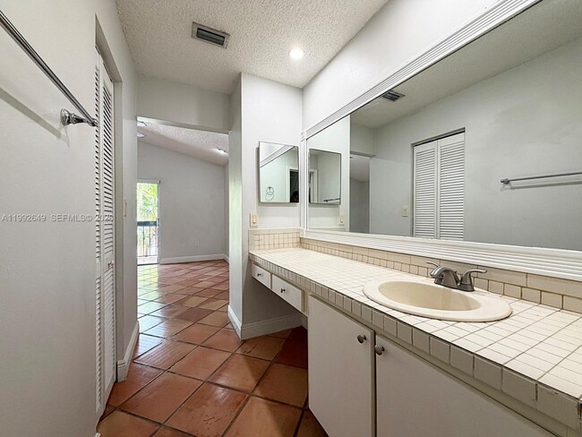 Building Photo - 7522 SW 109th Pl