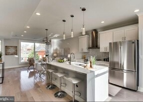 Kitchen - 631 Florida Ave NE