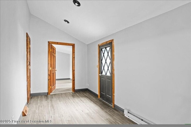 Building Photo - 128 Franklin Ave
