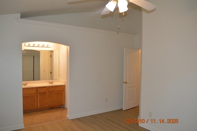 Building Photo - 1277 Bourang Way