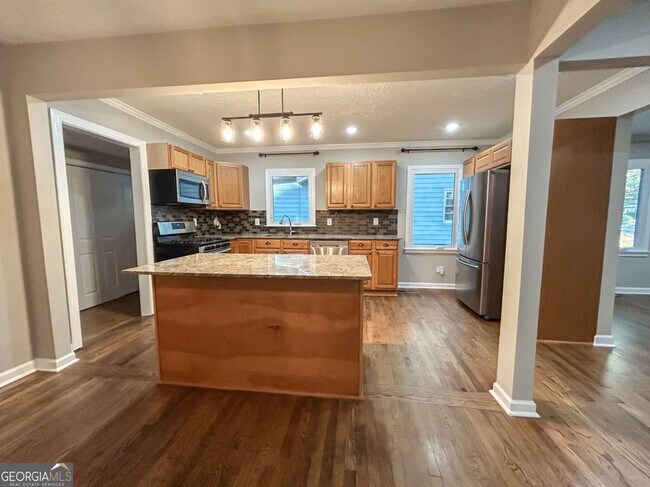 Building Photo - 2981 Lowrance Dr