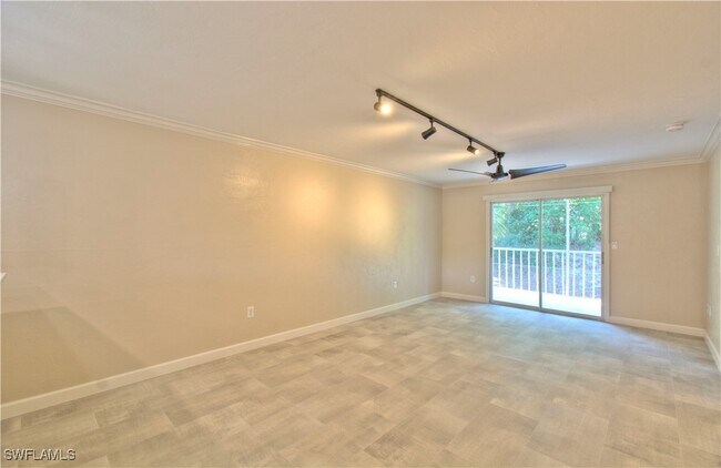 Building Photo - 2360 Naples Trace Cir