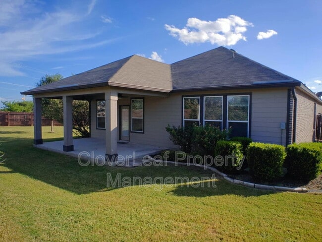 Building Photo - 693 Pond Springs