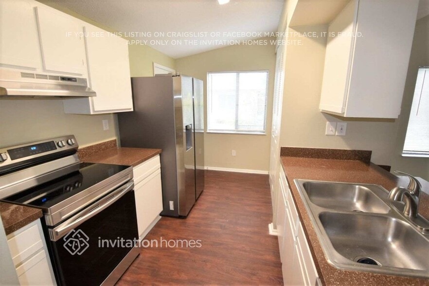 Building Photo - 3355 Ginsing Ln