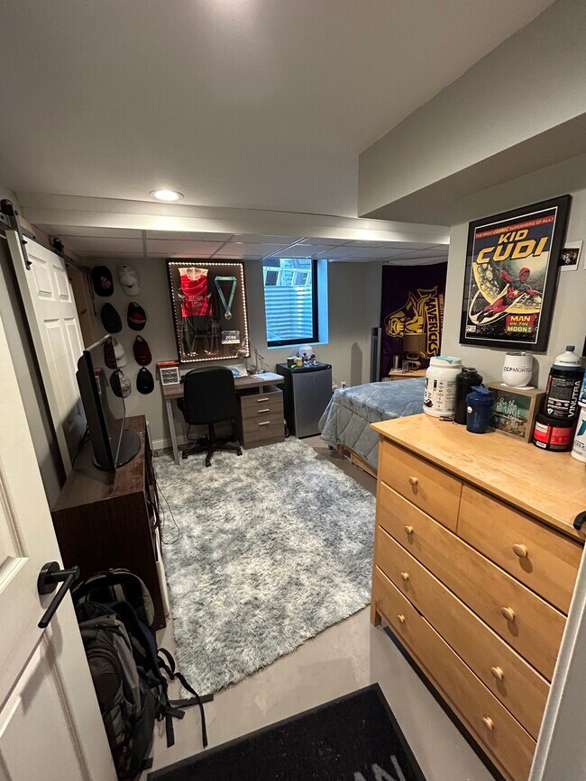 Building Photo - 1208 N 4th St