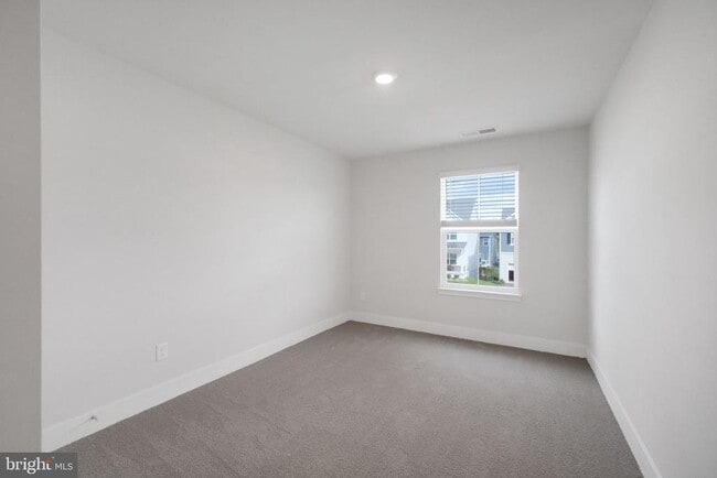 Building Photo - 116 Manasquan Wy