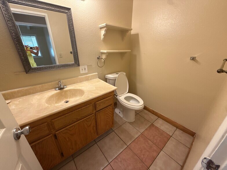 Building Photo - 5422 Lake Murray Blvd