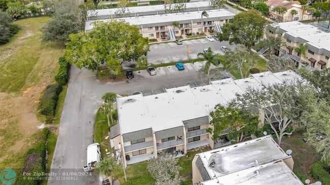 Building Photo - 97 Deer Creek Rd