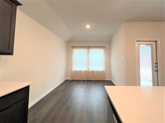 Building Photo - 812 Goldenrod Ln