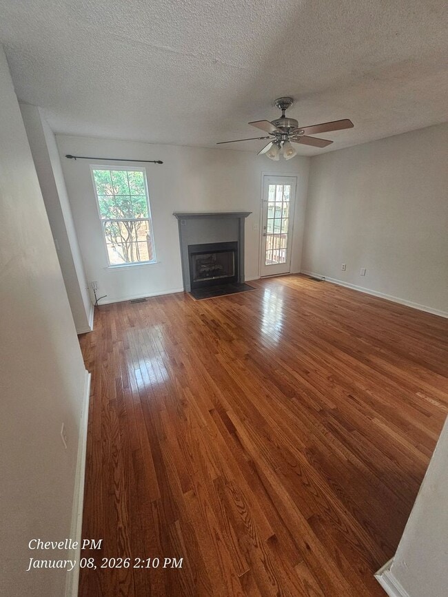 Building Photo - Beautiful Irmo Property FOR RENT