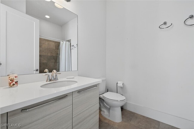 Building Photo - 14835 Dockside Ln