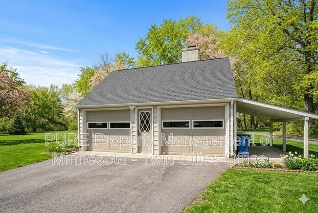 Building Photo - 174 Twin Lake Blvd