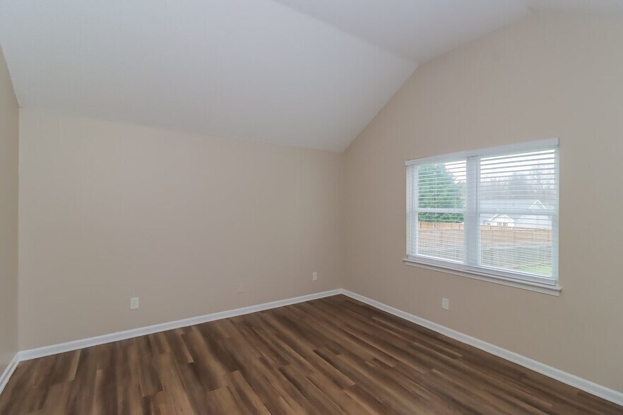 Building Photo - 6705 Rain Creek Way