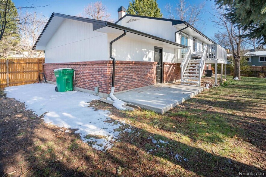 Building Photo - 7373 E Fremont Dr