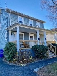 Building Photo - 2 Visconti St