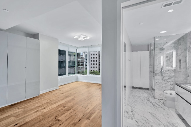 Building Photo - 1781 N Pierce St