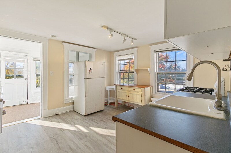 Building Photo - 2916 Guilford Ave