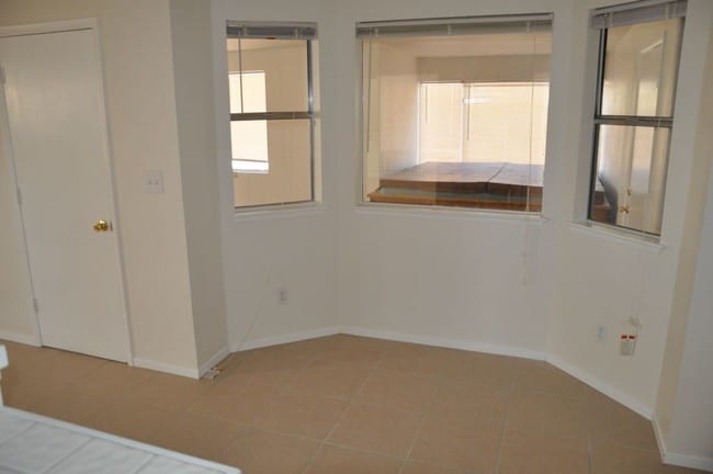 Building Photo - 3332 Mariner Bay St