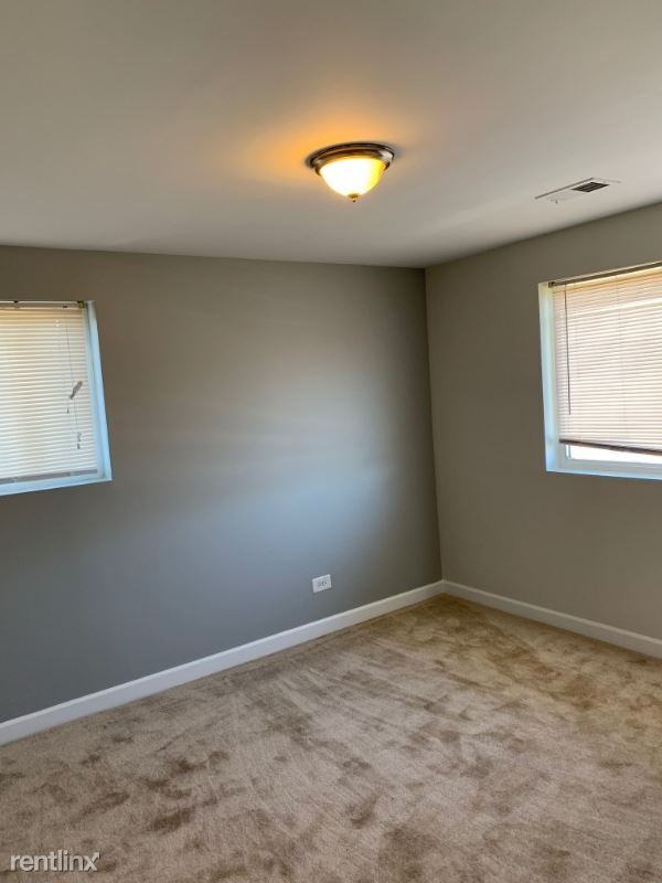 Building Photo - 2 br, 2 bath Apartment - 6414 N RIDGE BLVD
